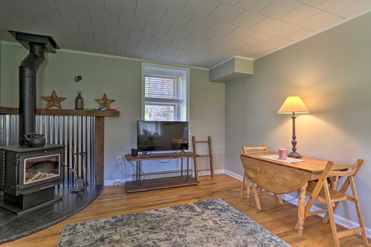 Idyllic Hellertown With Patio And Fire Pit! *