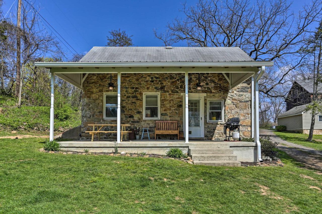 Idyllic Hellertown With Patio And Fire Pit! * Bethlehem